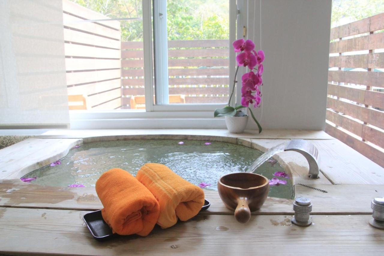 Cdr Hotspring Resort Liugui Ngoại thất bức ảnh